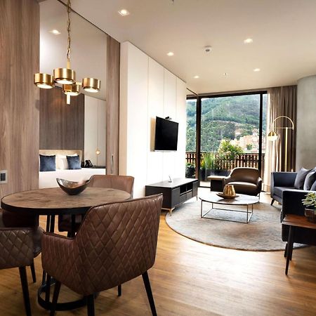 אפרטהוטל Salvio Parque 93 Bogota, Curio Collection By Hilton מראה חיצוני תמונה