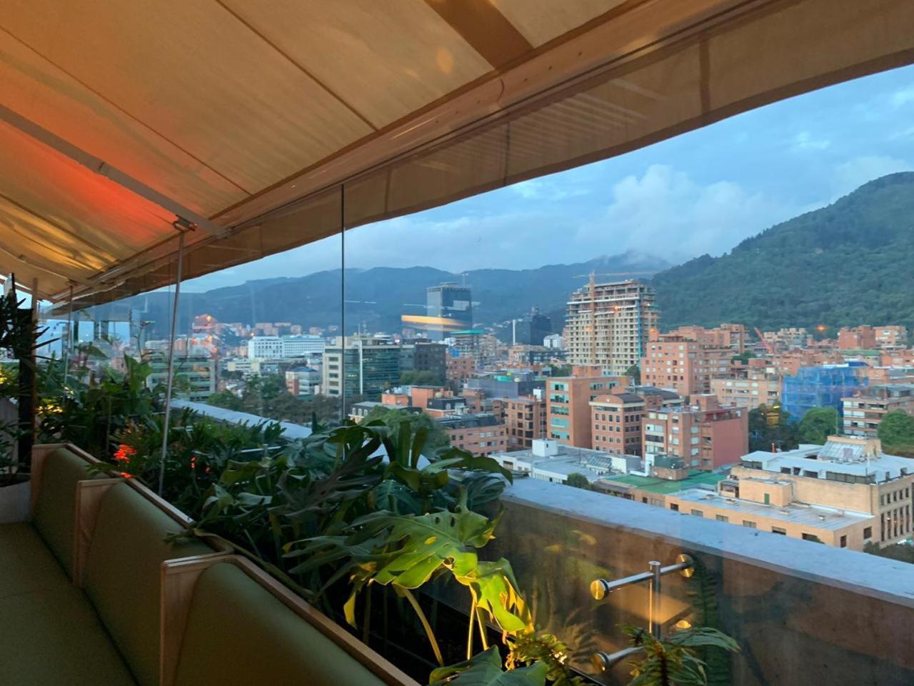אפרטהוטל Salvio Parque 93 Bogota, Curio Collection By Hilton מראה חיצוני תמונה